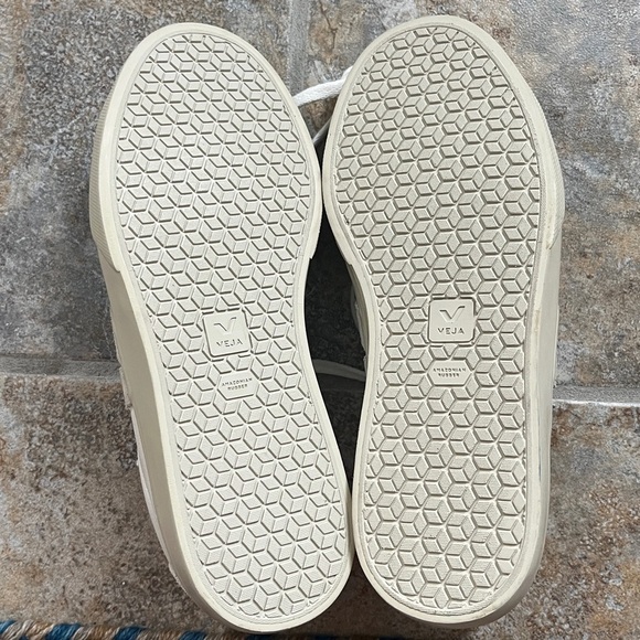 VEJA Campo Leather White Almond Sneakers Size 9 NEW - Picture 10 of 13